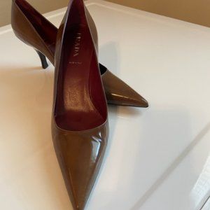Prada Women's Patent Leather Brown Pumps